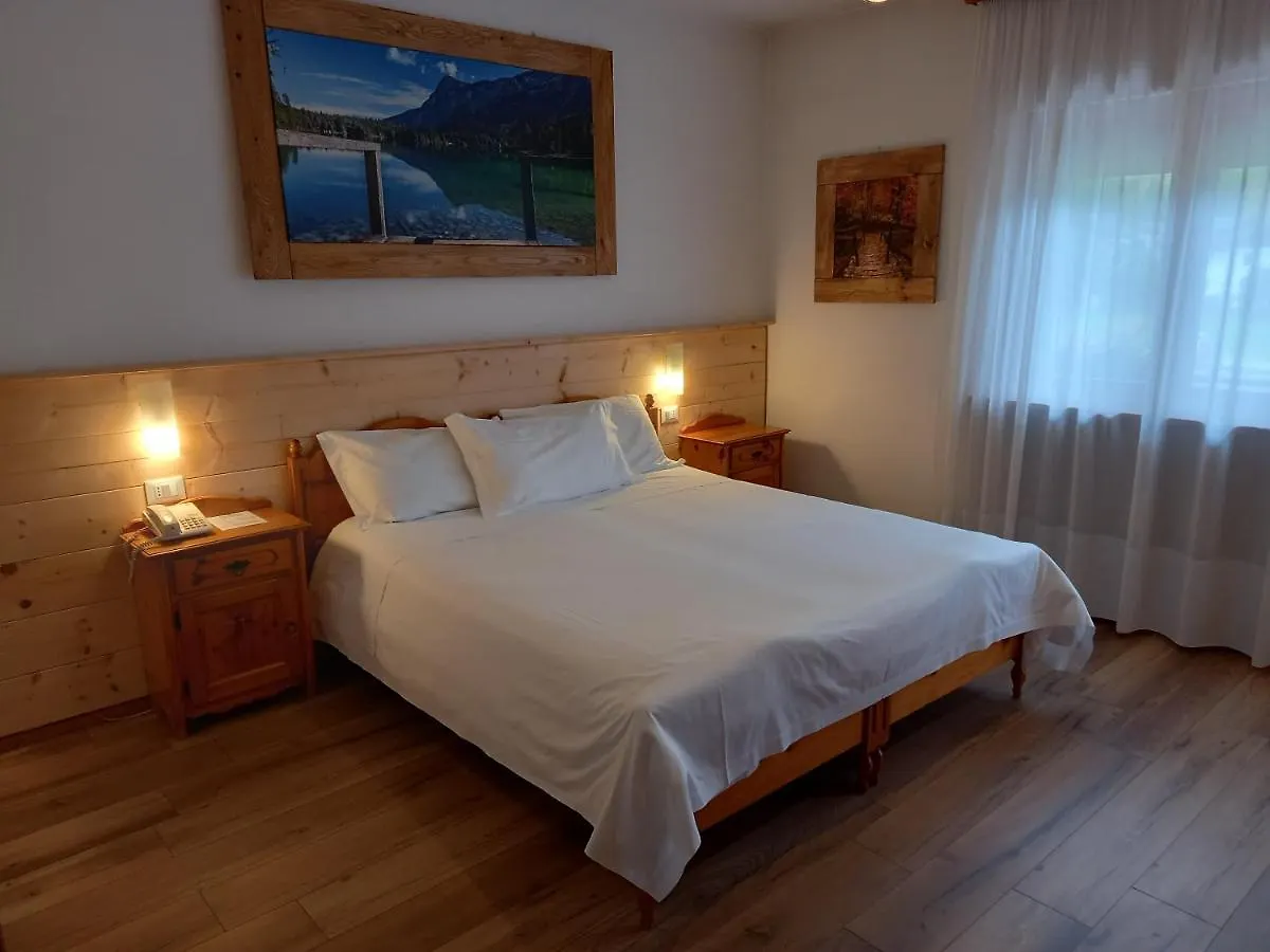 Albergo Scoiattolo Falcade 3*,  Italy