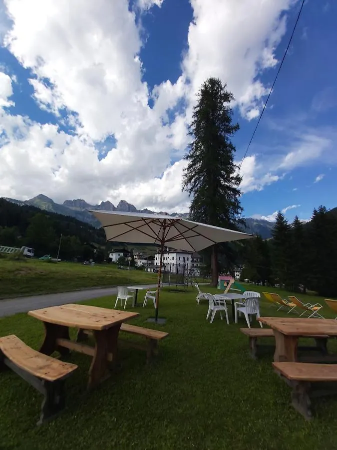 Hotel Albergo Scoiattolo Falcade