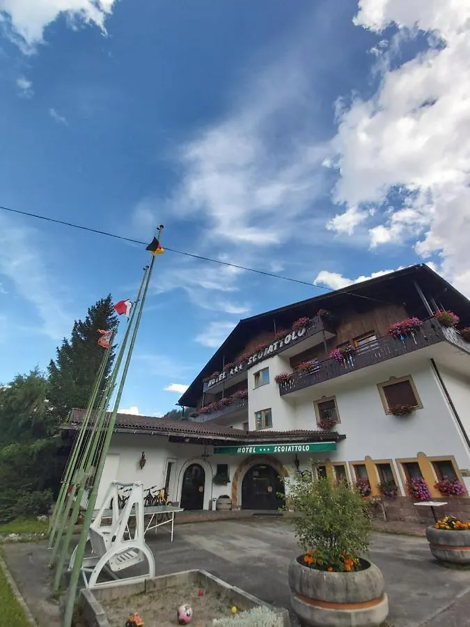 Albergo Scoiattolo Falcade Hotel