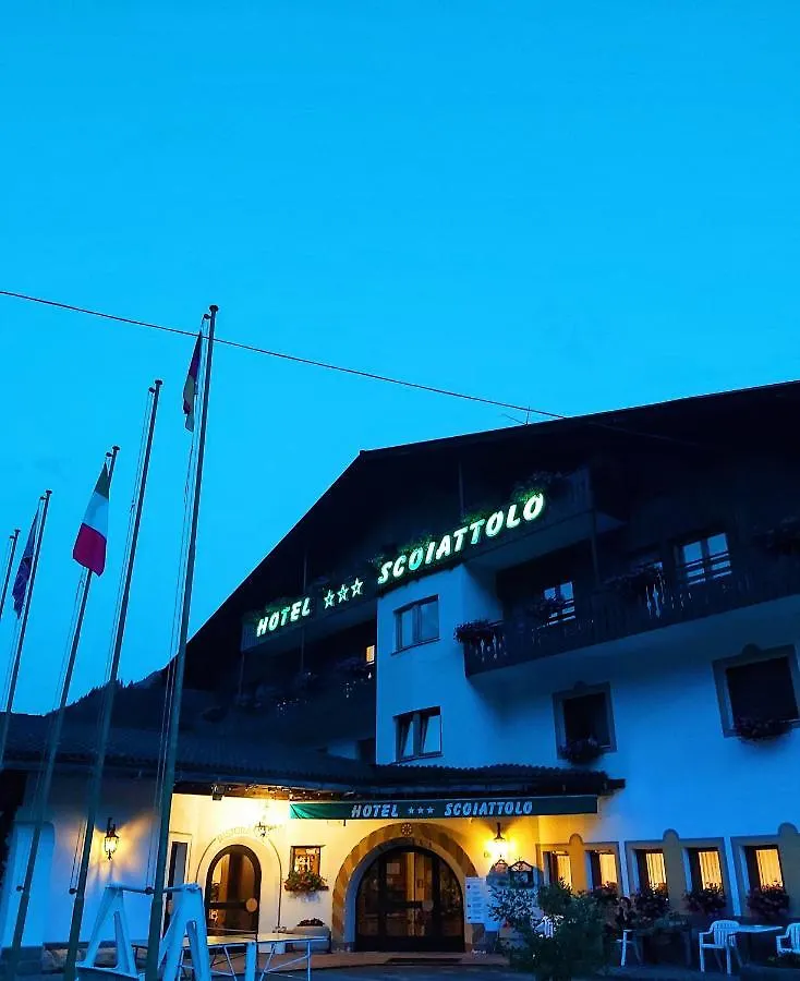 *** Hotel Albergo Scoiattolo Falcade Italien