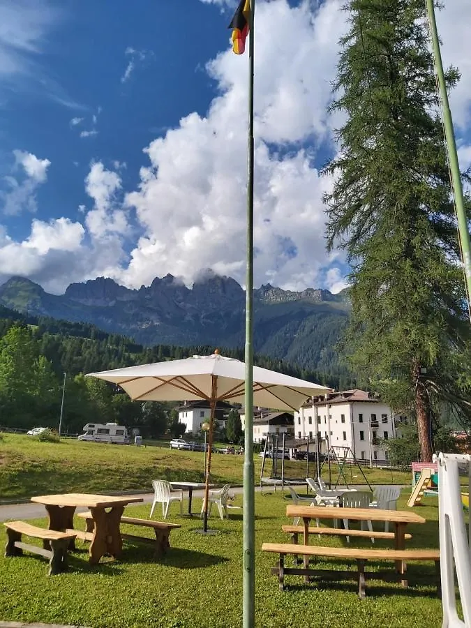Hotel Albergo Scoiattolo Falcade
