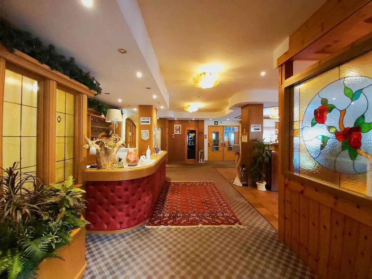 Hotel Albergo Scoiattolo Falcade
